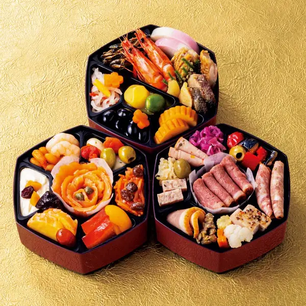 「銀座花蝶」和洋おせち「ほのか」三段重【約2人前】(ディノス)の公式商品画像