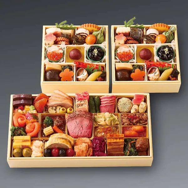 【三千院の里＆マノワール】和風個食おせちと洋風オードブル（福屋）の公式商品画像
