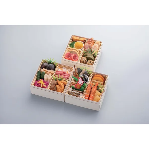 まねき食品 冷凍ミニおせち 三段重(コープこうべ)の公式商品画像