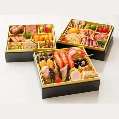 和洋中の豪華三段重おせち「百福」(四季の料理 宅配の十五家)の公式商品画像