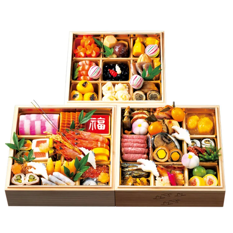 おせち料理 懐石三段重(懐石料理 青山)の公式商品画像