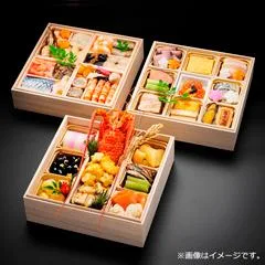 いぶすき秀水園 和風おせち料理 三段重(山形屋 鹿児島本店)の公式商品画像